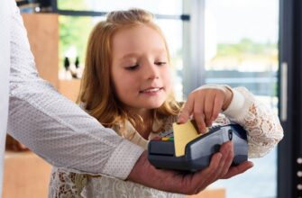 ТОП-15 детских банковских карт в 2023: от 7 до 14 лет, где заказать, как оформить, сколько стоит, условия, обслуживание